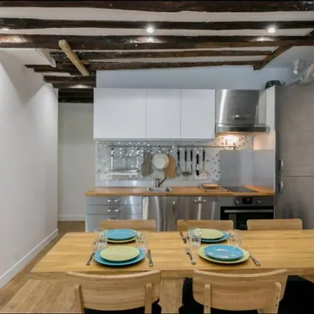 Relais Cocorico Eiffel Tower Guest house Paris
